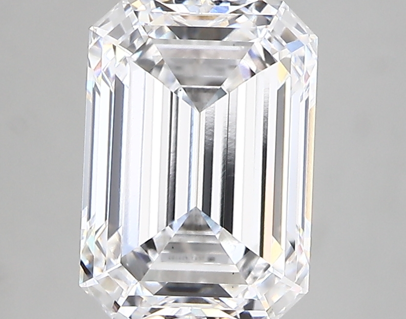 2.82 Carat E-VS1 Ideal Emerald Diamond