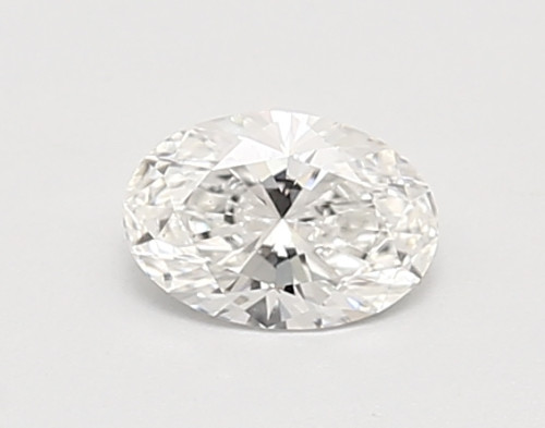 0.55 carat e VS2 EX Cut IGI oval diamond