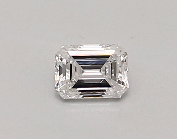 0.31 ct. emerald Lab Grown Diamond front image