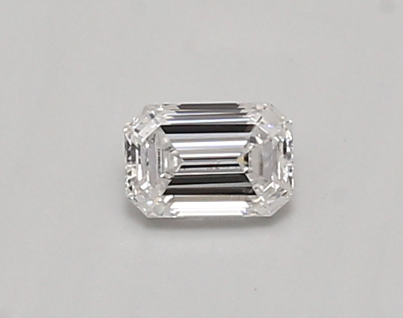 0.32 ct. emerald Lab Grown Diamond front image
