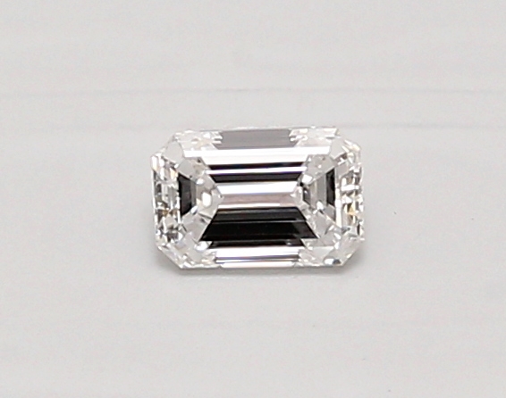 0.31 ct. emerald Lab Grown Diamond front image
