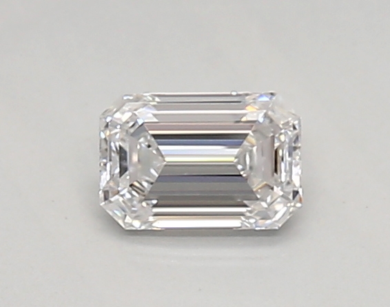 0.32 ct. emerald Lab Grown Diamond front image