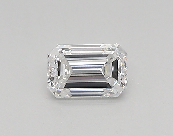 0.30 ct. emerald Lab Grown Diamond front image