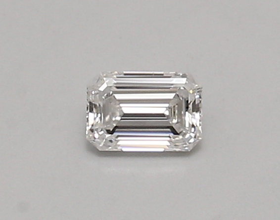 0.33 ct. emerald Lab Grown Diamond front image