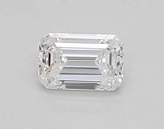 0.30 ct. emerald Lab Grown Diamond front image