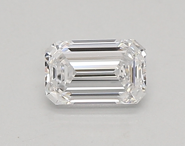 0.32 ct. emerald Lab Grown Diamond front image