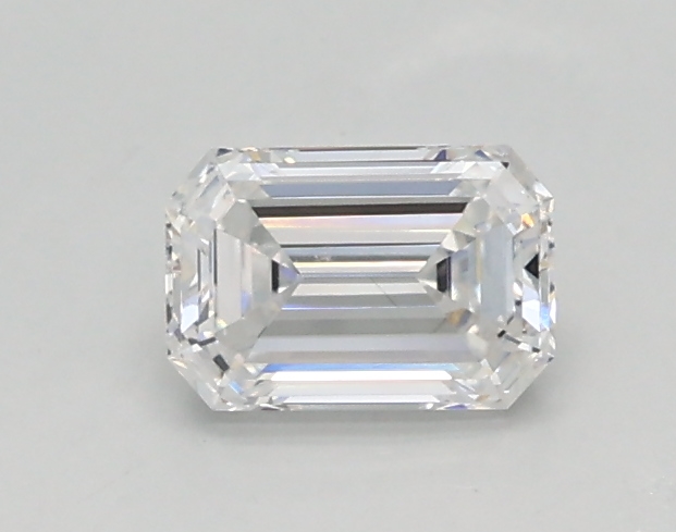 0.33 ct. emerald Lab Grown Diamond front image