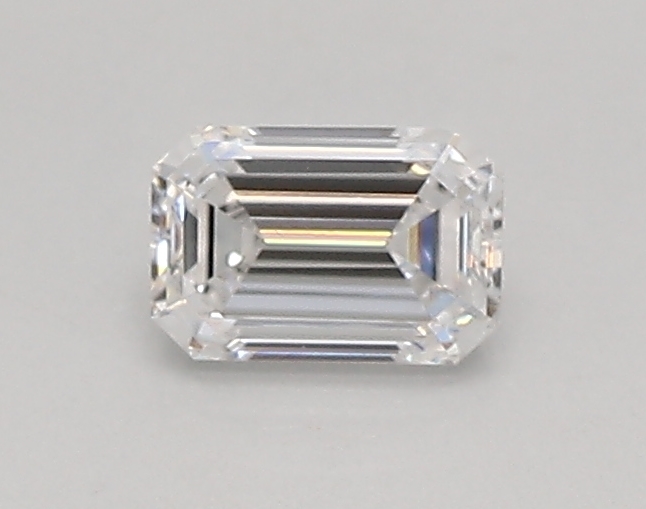 0.34 ct. emerald Lab Grown Diamond front image