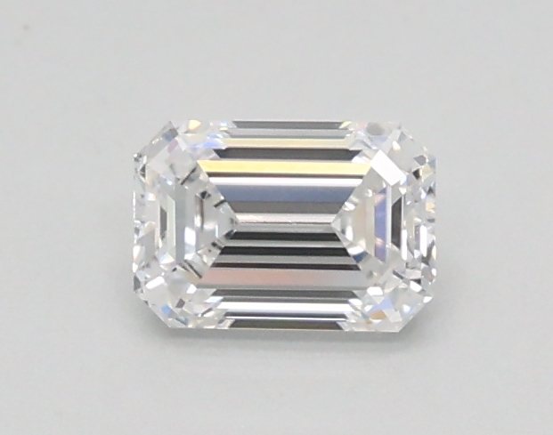 0.34 ct. emerald Lab Grown Diamond front image