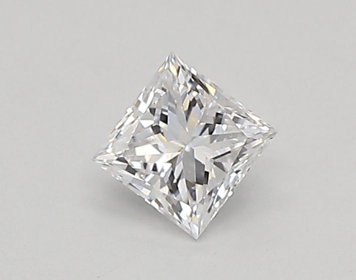 0.33 ct. princess Lab Grown Diamond front image