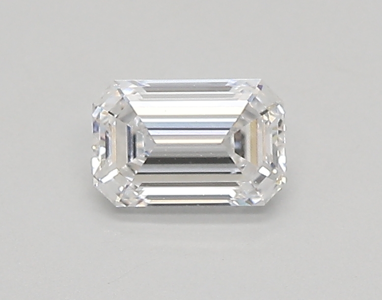 0.44 ct. emerald Lab Grown Diamond front image