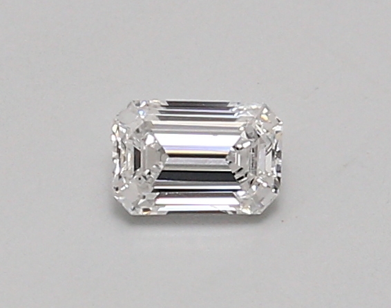 0.33 ct. emerald Lab Grown Diamond front image