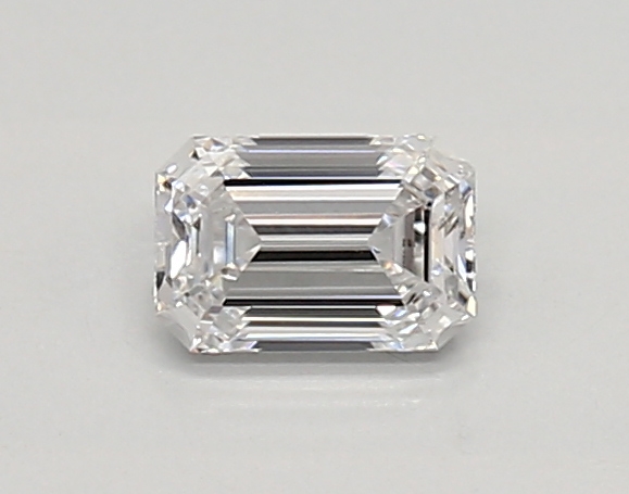 0.32 ct. emerald Lab Grown Diamond front image