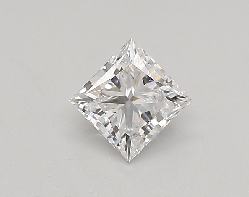 0.47 ct. princess Lab Grown Diamond front image