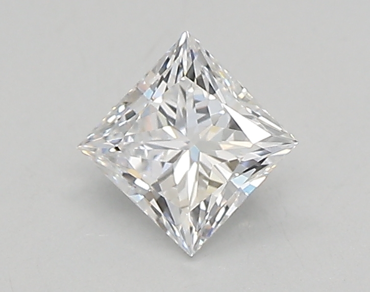 0.53 ct. princess Lab Grown Diamond front image