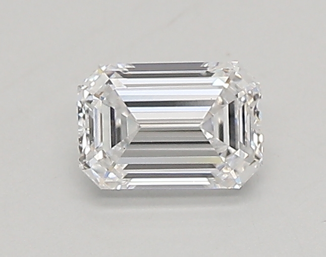 0.39 ct. emerald Lab Grown Diamond front image