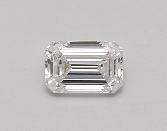 0.39 ct. emerald Lab Grown Diamond front image