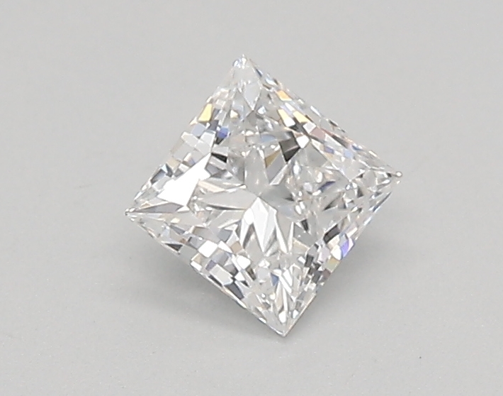 0.39 carat princess lab-grown diamond