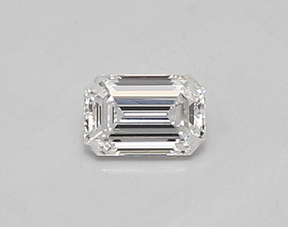 0.32 ct. emerald Lab Grown Diamond front image
