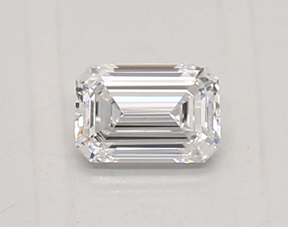 0.32 ct. emerald Lab Grown Diamond front image