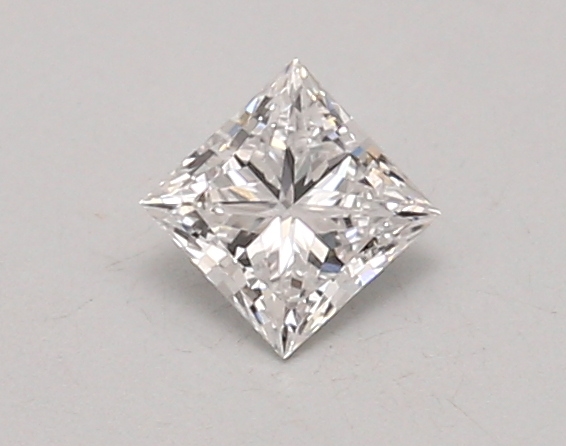 0.47 ct. princess Lab Grown Diamond front image