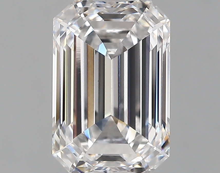 2.84 ct. emerald Lab Grown Diamond front image