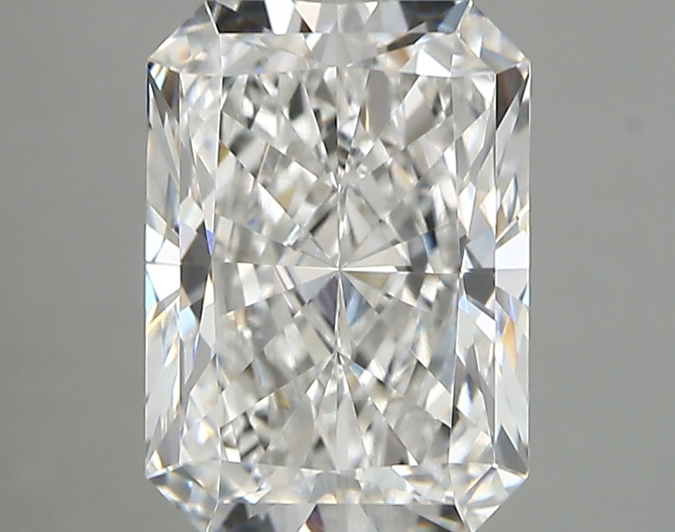 3.20 ct. radiant Lab Grown Diamond front image