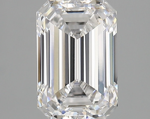 2.4 carat e VVS2 EX Cut IGI emerald diamond
