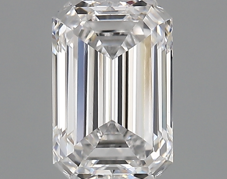 1.35 ct. emerald Lab Grown Diamond front image
