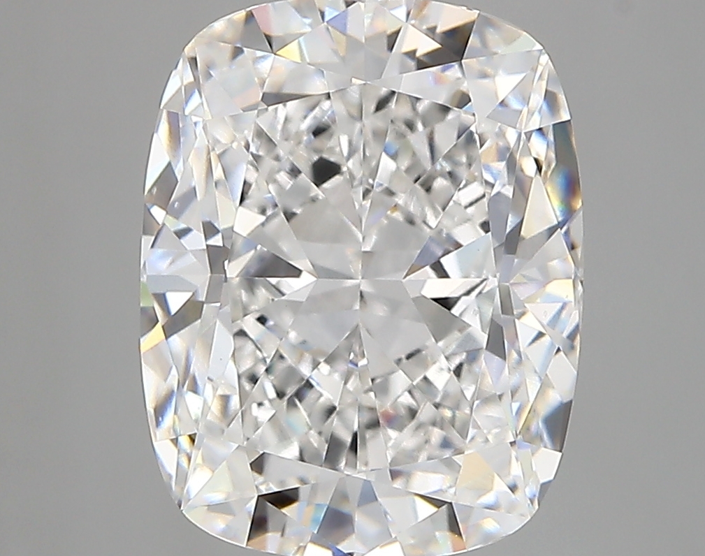 5.02ct E VVS2 Cushion (IGI)