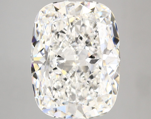 7.03 carat e VVS2 EX Cut IGI cushion diamond