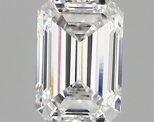 2.02 carat e VVS2 EX Cut IGI emerald diamond