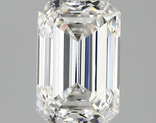 3.01 carat e VVS2 EX Cut IGI emerald diamond