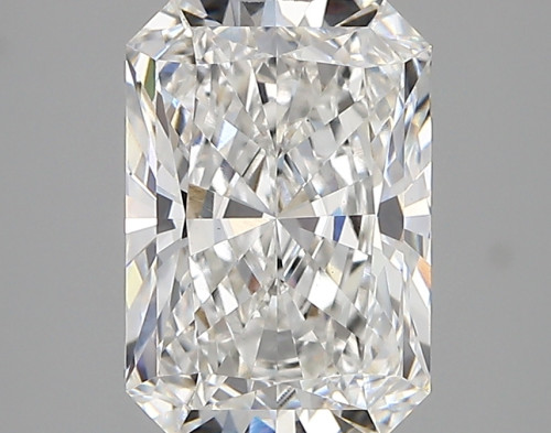 2.6 carat e VS1 EX Cut IGI radiant diamond