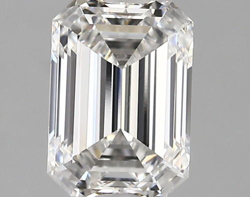 2.04 carat e VVS2 EX Cut IGI emerald diamond