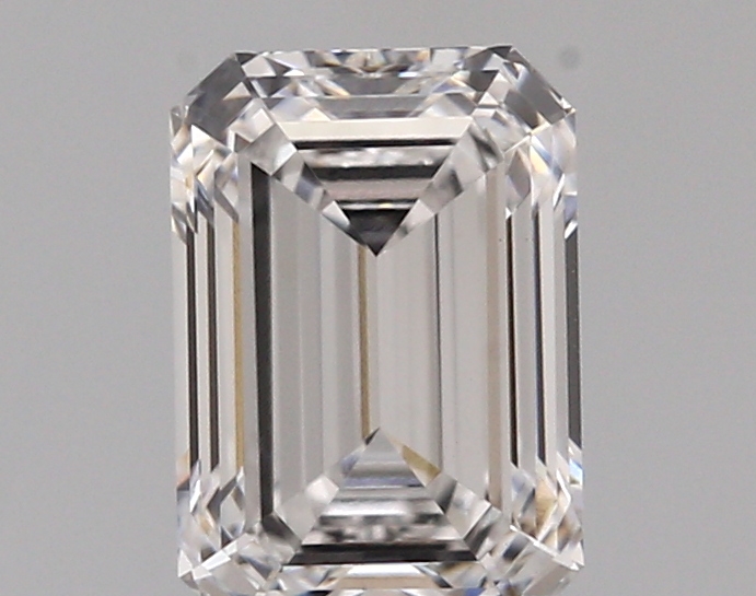 1.50 ct. emerald Lab Grown Diamond front image