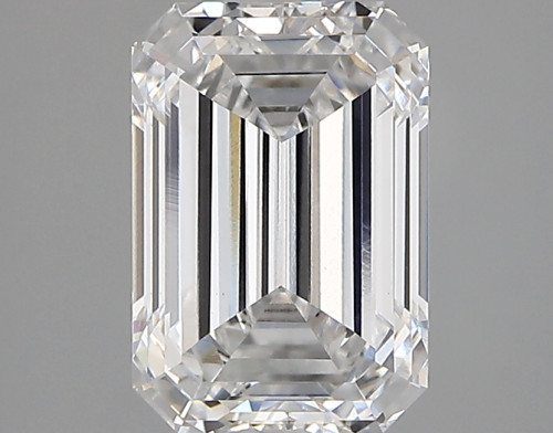 2.47 carat e VVS2 EX Cut IGI emerald diamond