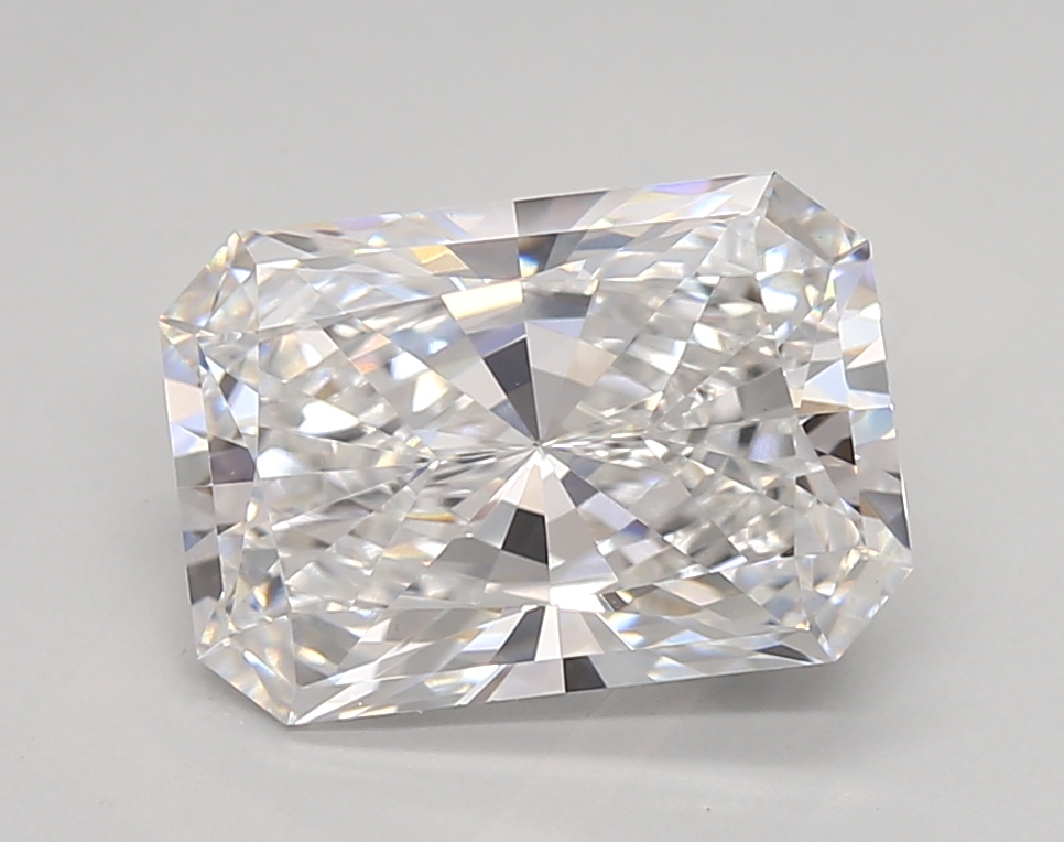2.89 ct. radiant Lab Grown Diamond front image