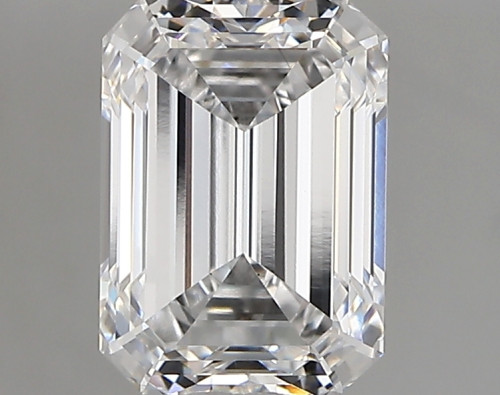 2.13 carat e VVS2 EX Cut IGI emerald diamond