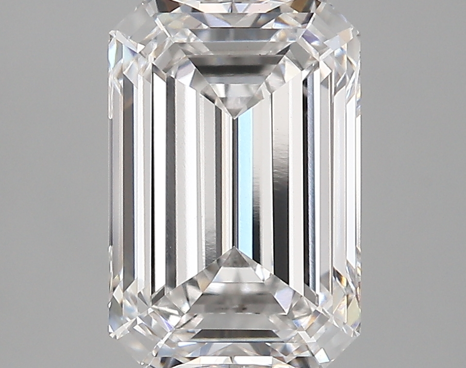 4.00 ct. emerald Lab Grown Diamond front image