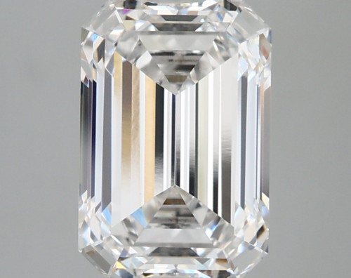 3.07 carat e VVS2 EX Cut IGI emerald diamond