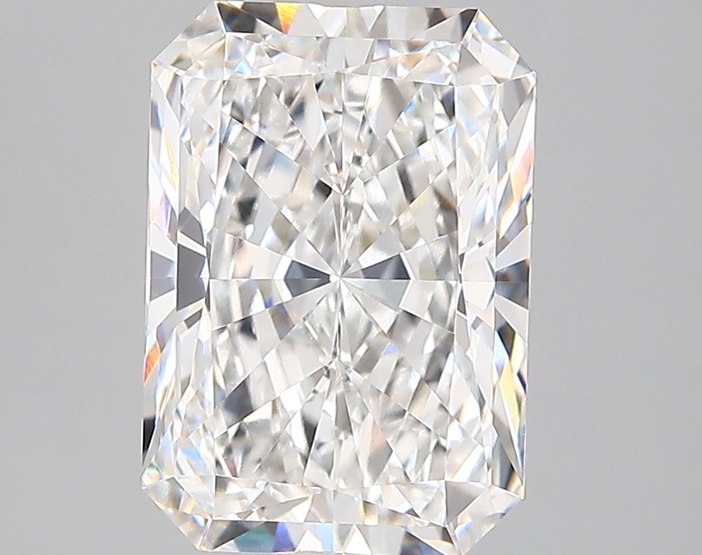 3.77 ct. radiant Lab Grown Diamond front image
