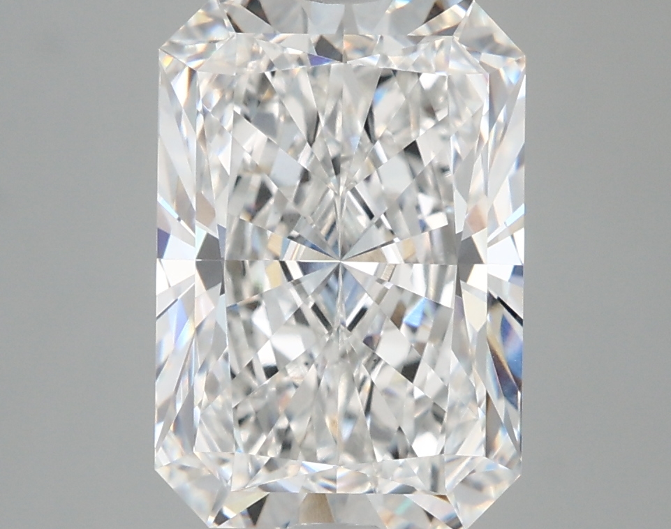 4.30 ct. radiant Lab Grown Diamond front image