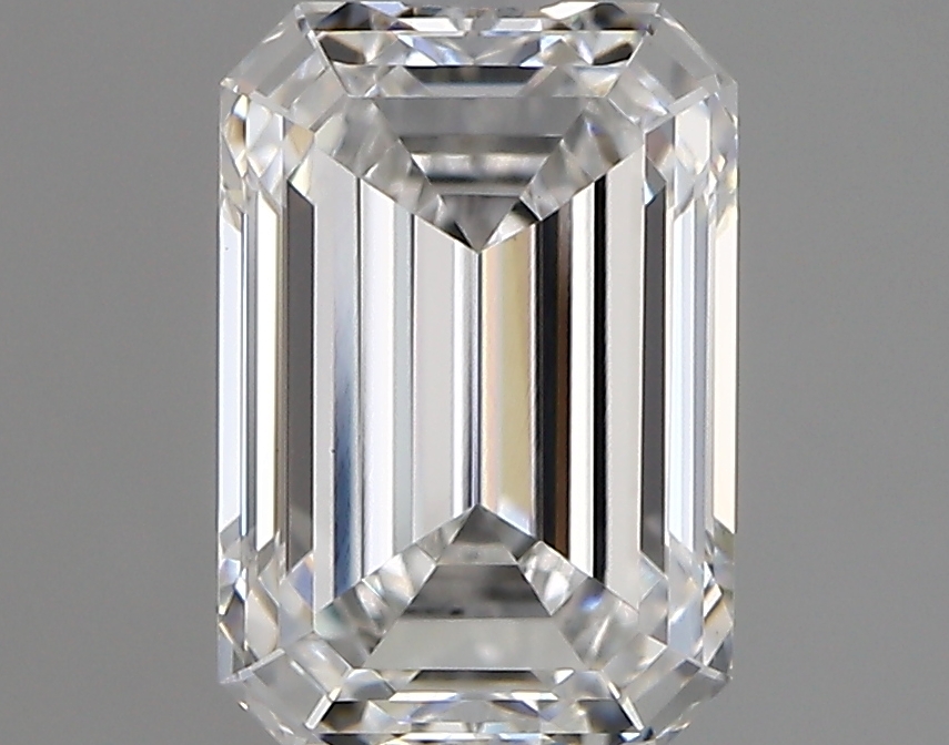 1.38 ct. emerald Lab Grown Diamond front image
