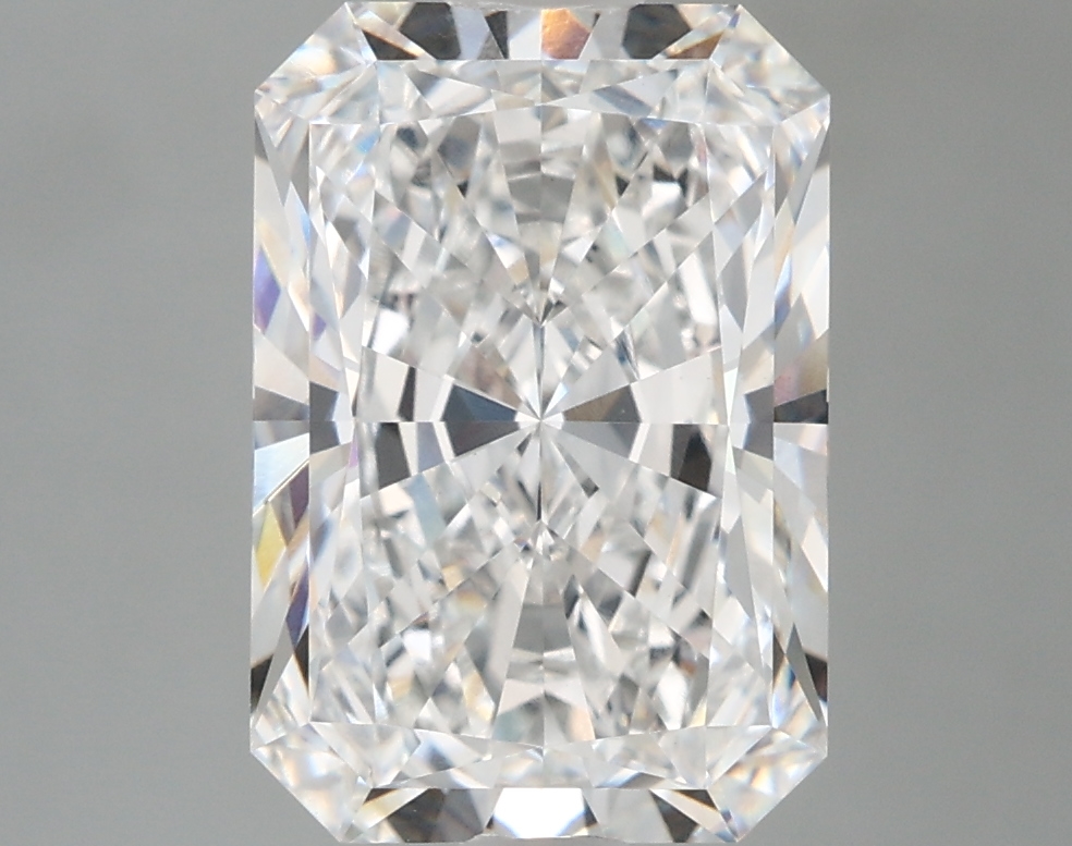 4.23 ct. radiant Lab Grown Diamond front image