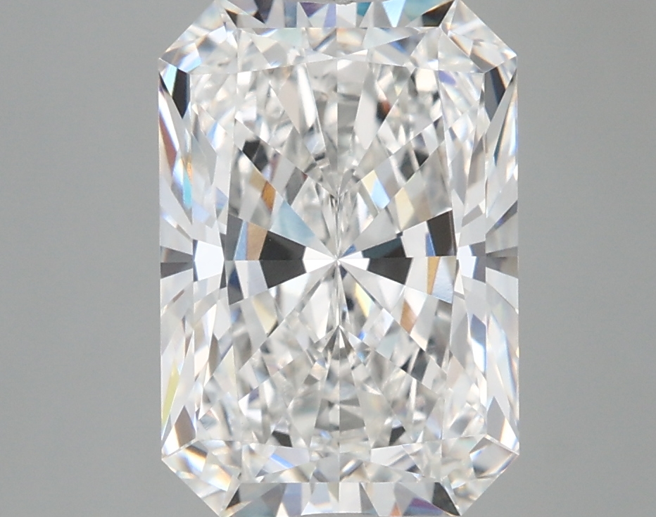 3.76 ct. radiant Lab Grown Diamond front image