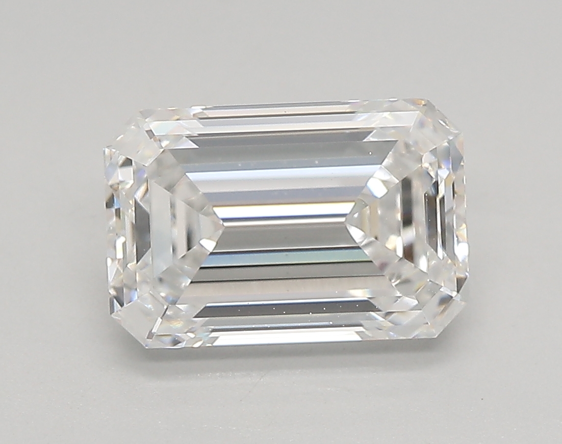 2.66 ct. emerald Lab Grown Diamond front image