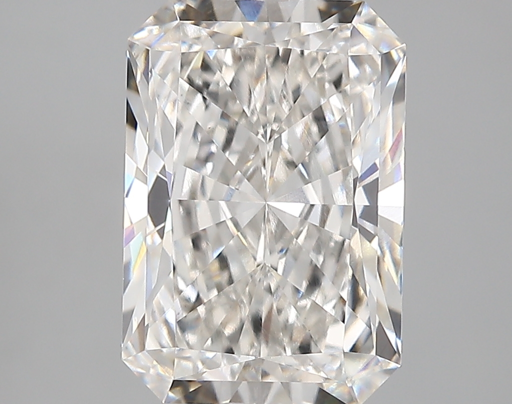 4.20 ct. radiant Lab Grown Diamond front image