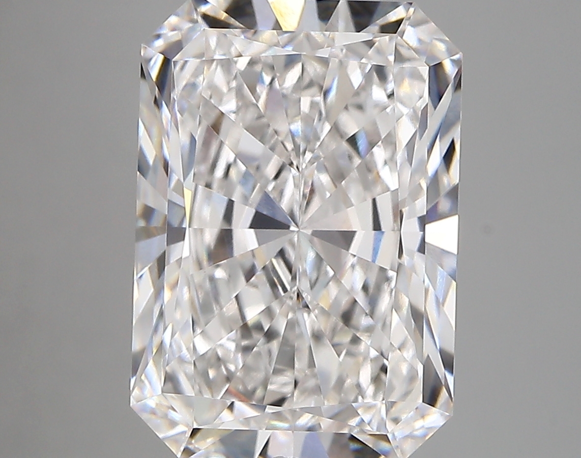 6.01 ct. radiant Lab Grown Diamond front image