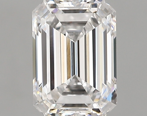 2.01 carat e VVS2 EX Cut IGI emerald diamond